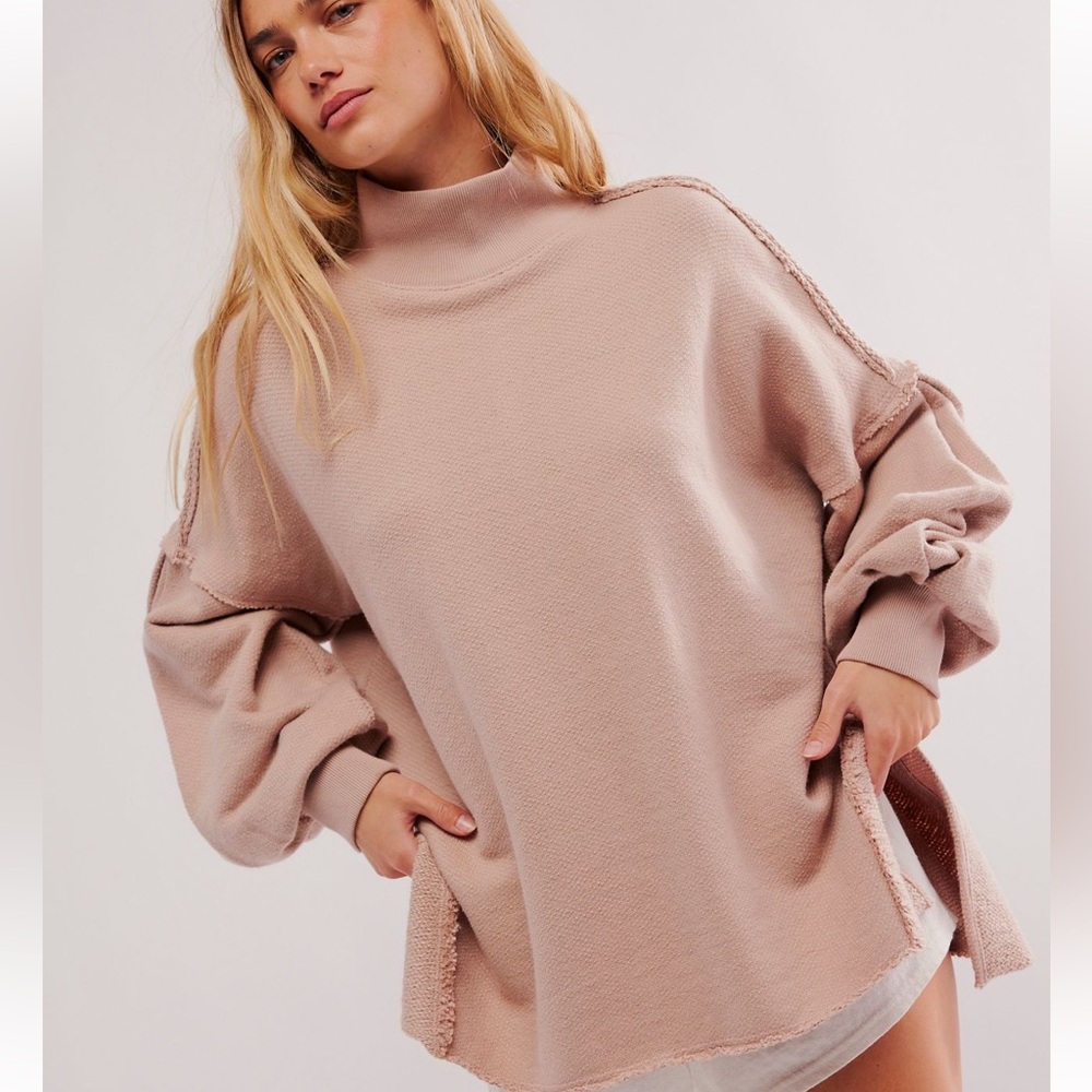 We The Free Wonderful Pullover, S, NWT